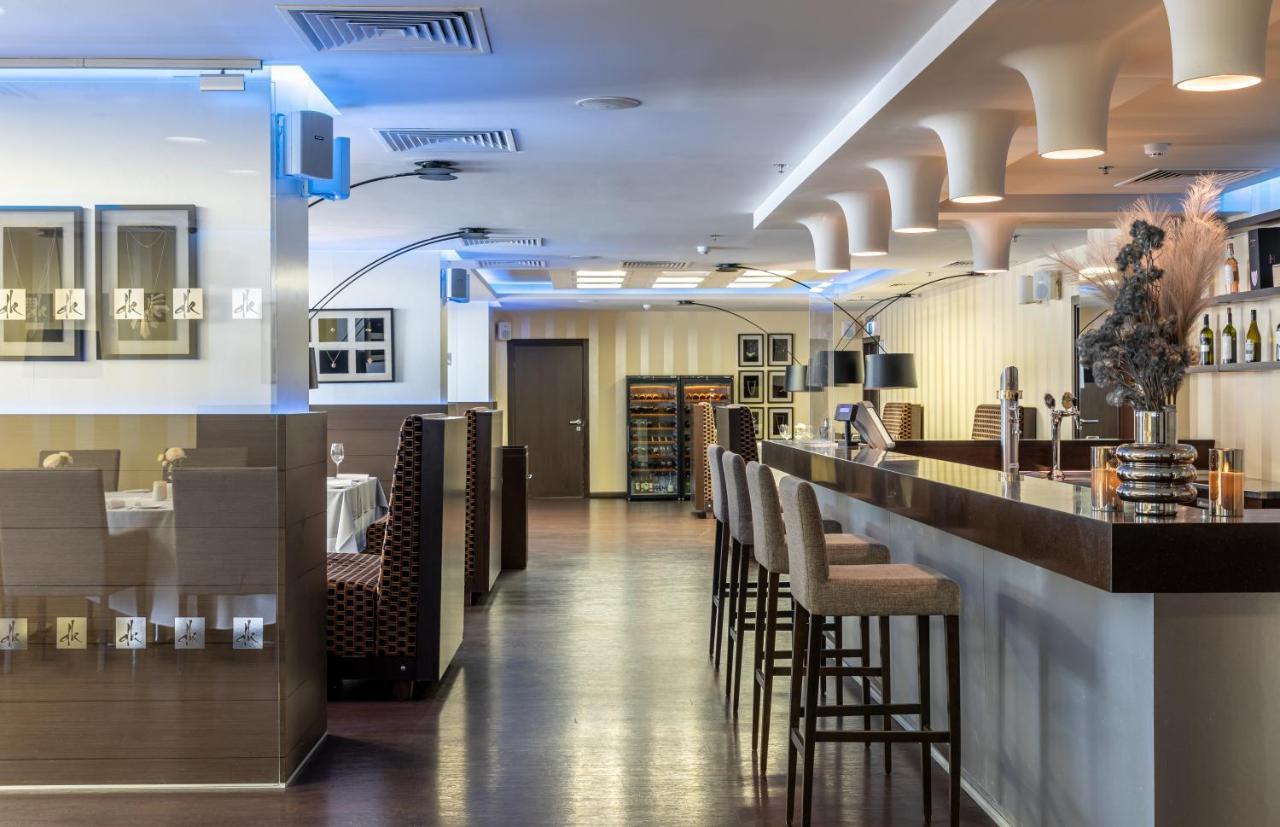 Ramada Encore Kyiv Exterior photo